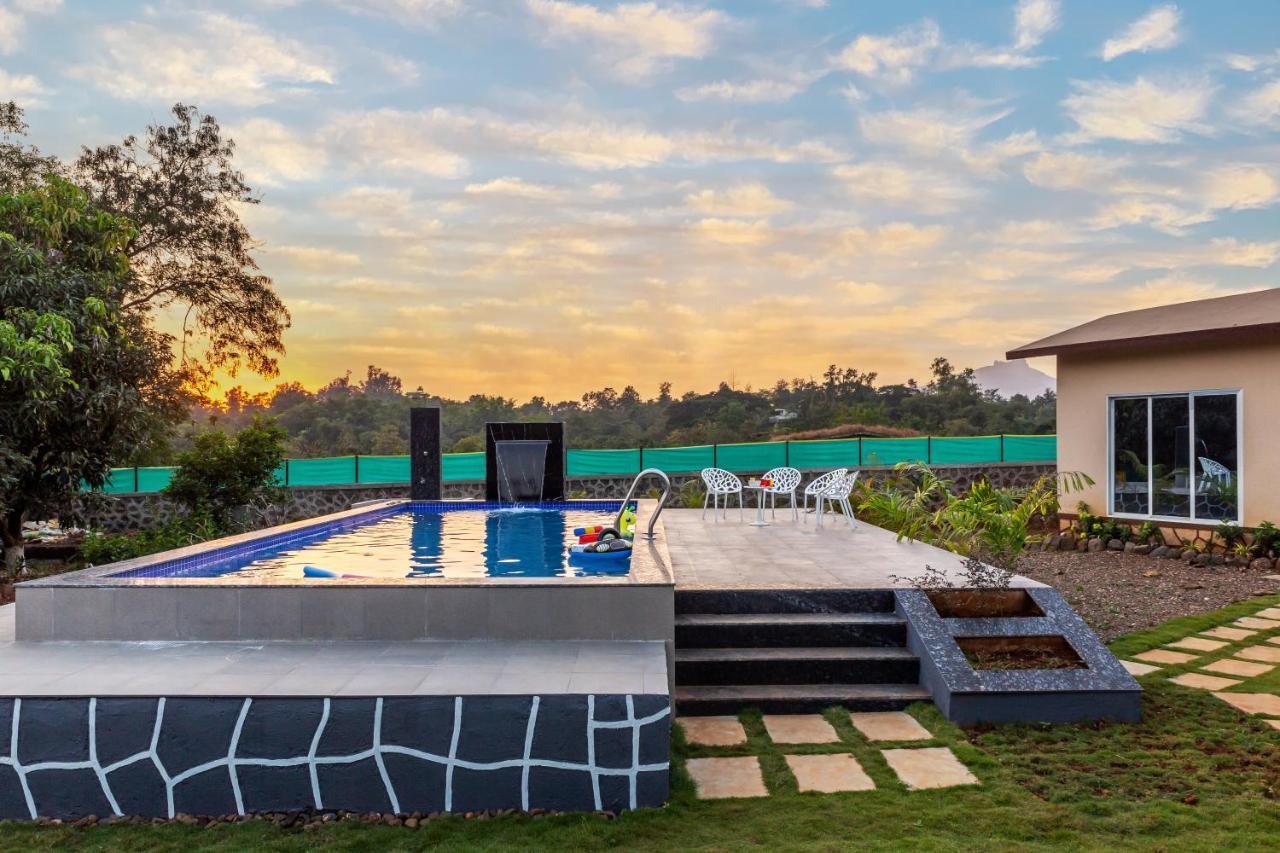 Saffronstays Apricus Farm, 卡尔贾特 外观 照片