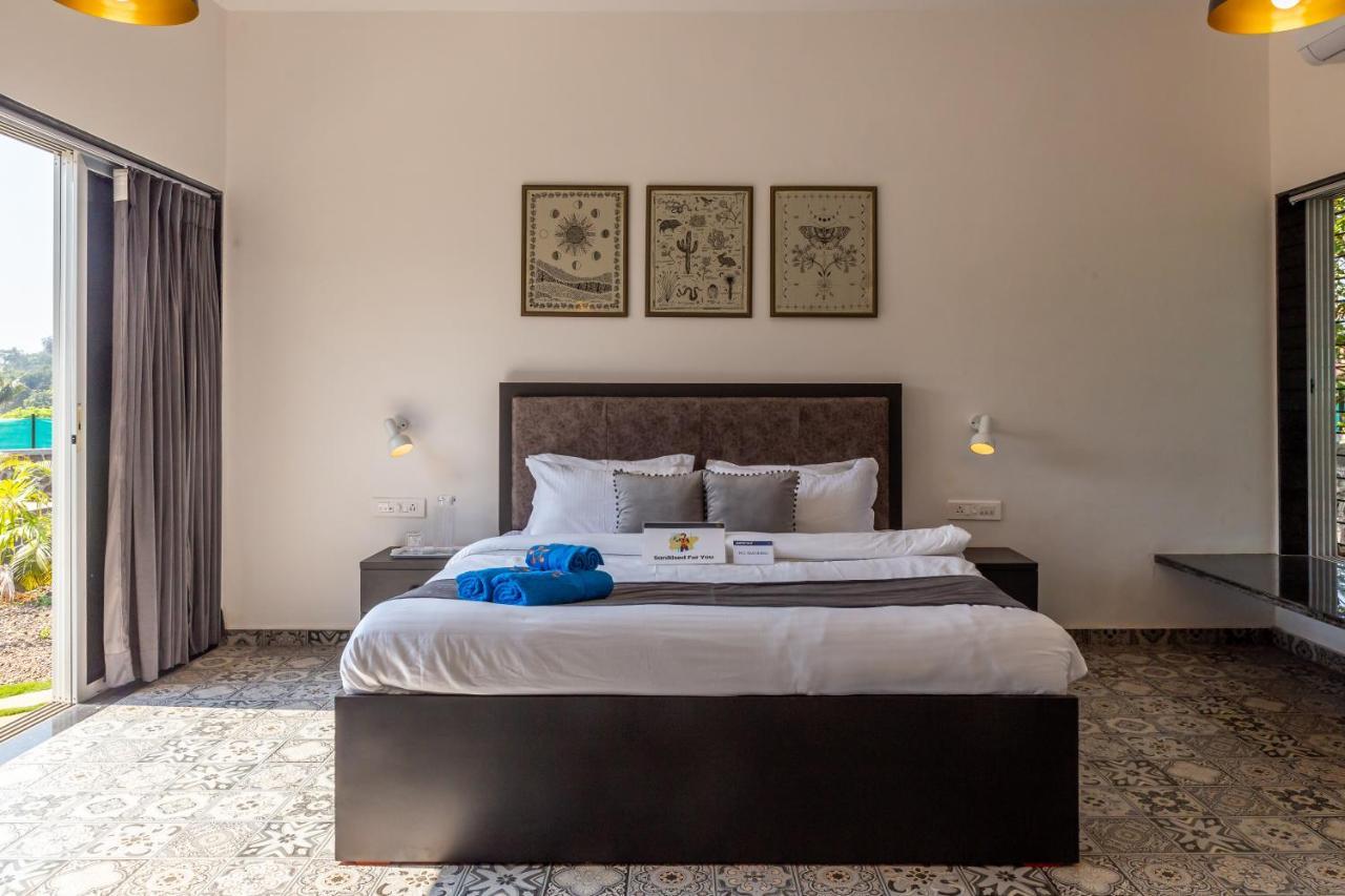 Saffronstays Apricus Farm, 卡尔贾特 外观 照片