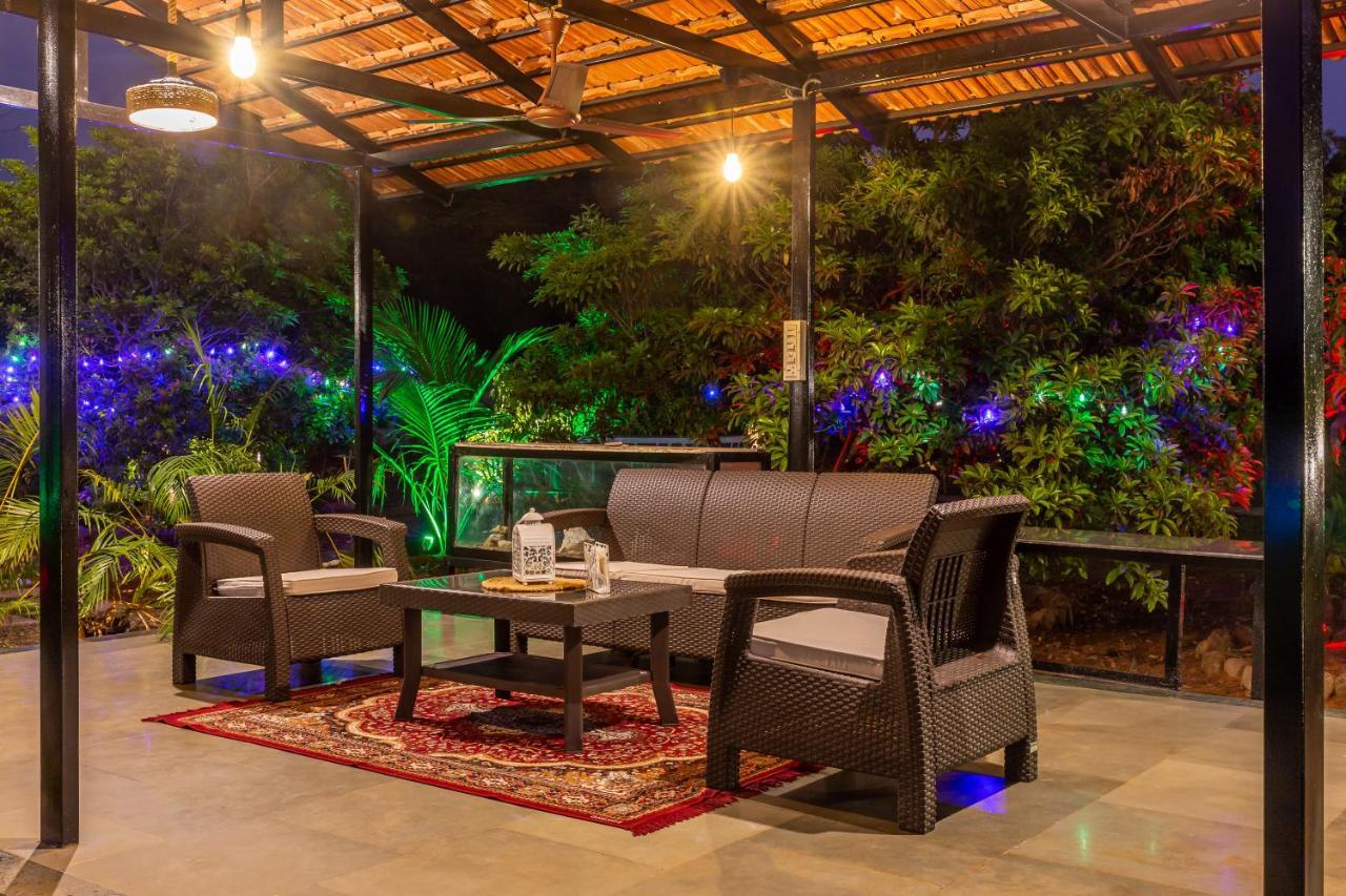 Saffronstays Apricus Farm, 卡尔贾特 外观 照片