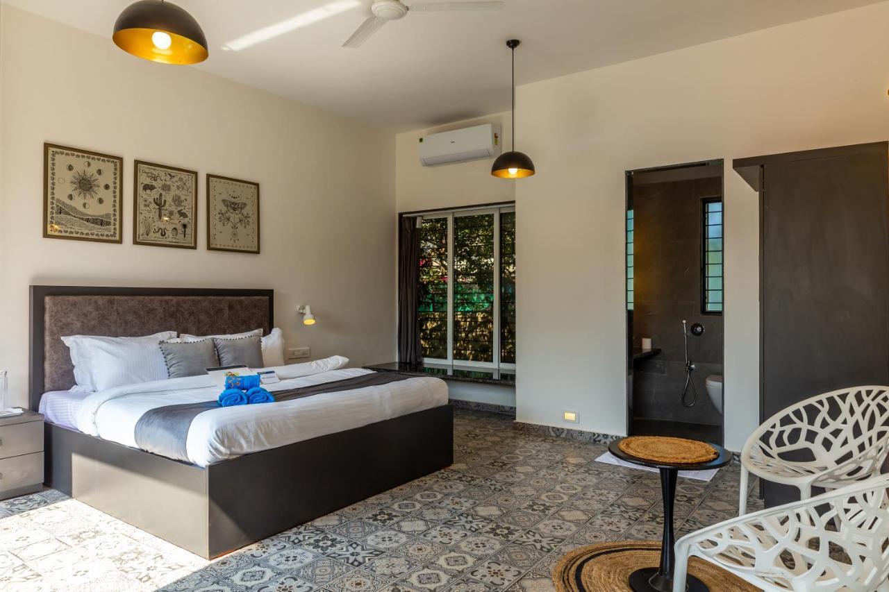 Saffronstays Apricus Farm, 卡尔贾特 外观 照片