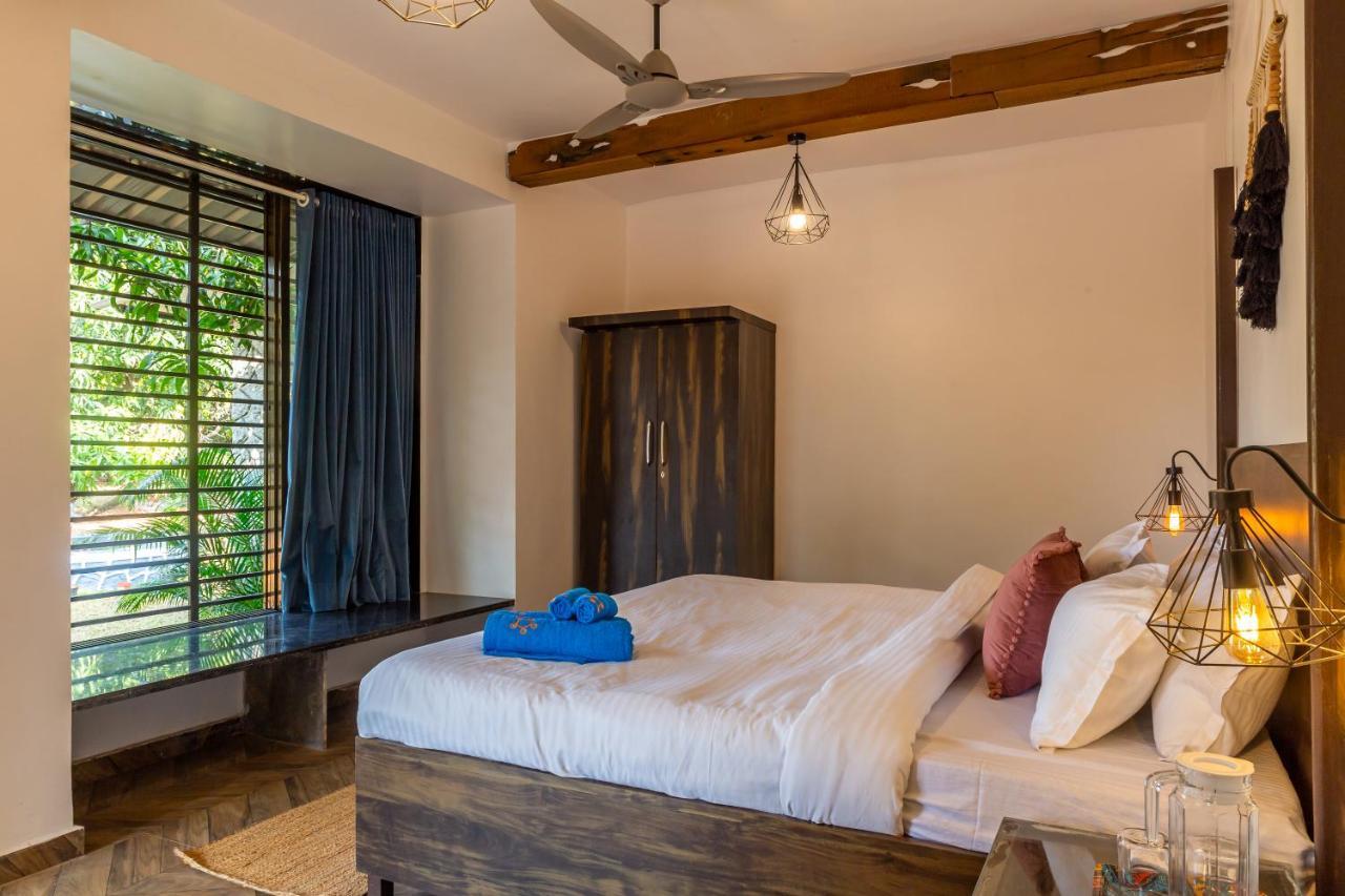 Saffronstays Apricus Farm, 卡尔贾特 外观 照片
