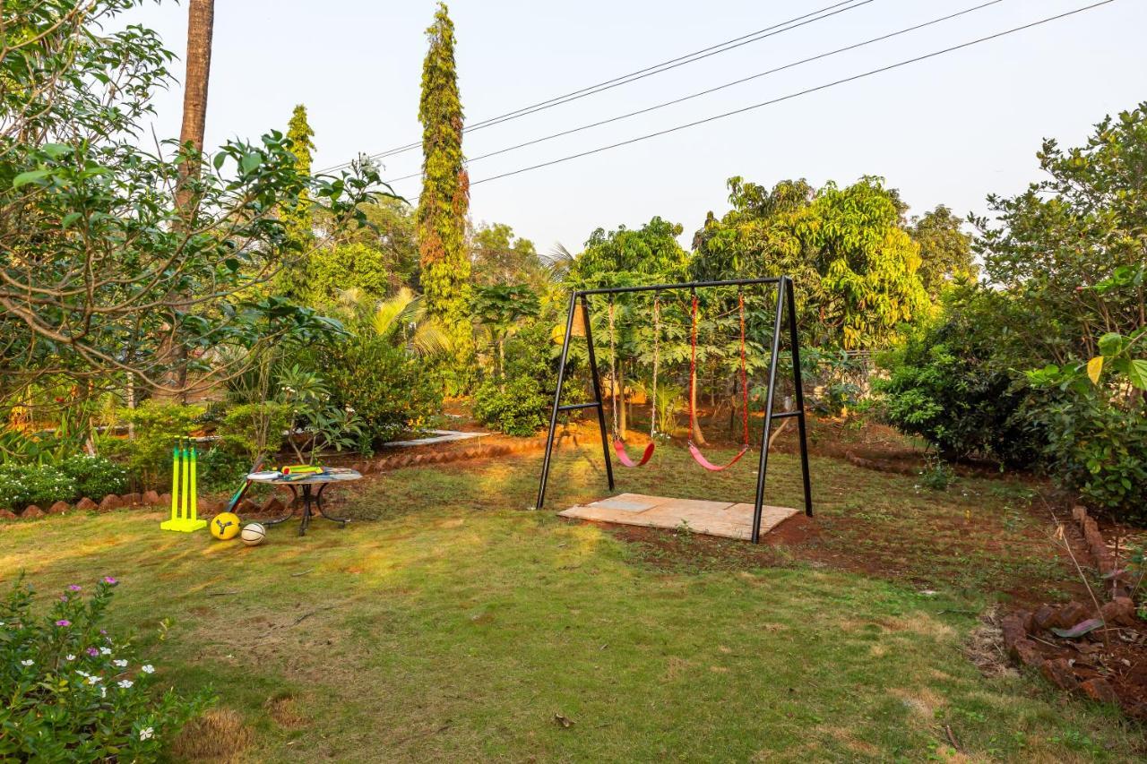 Saffronstays Apricus Farm, 卡尔贾特 外观 照片
